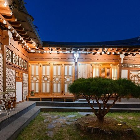 Feelgood Hanok Villa Andong Exterior photo